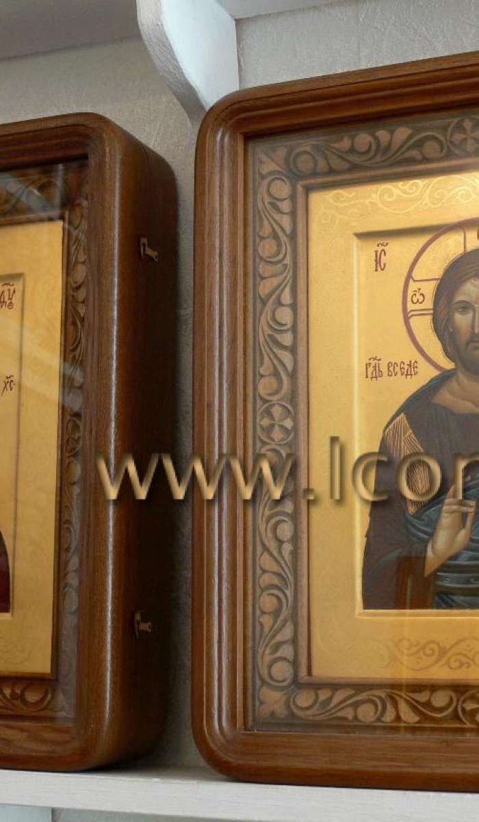 Венчальная пары в киотах