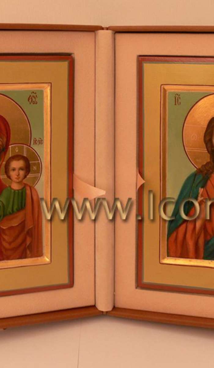 Шкатулка из кожи и замши с венчальной парой