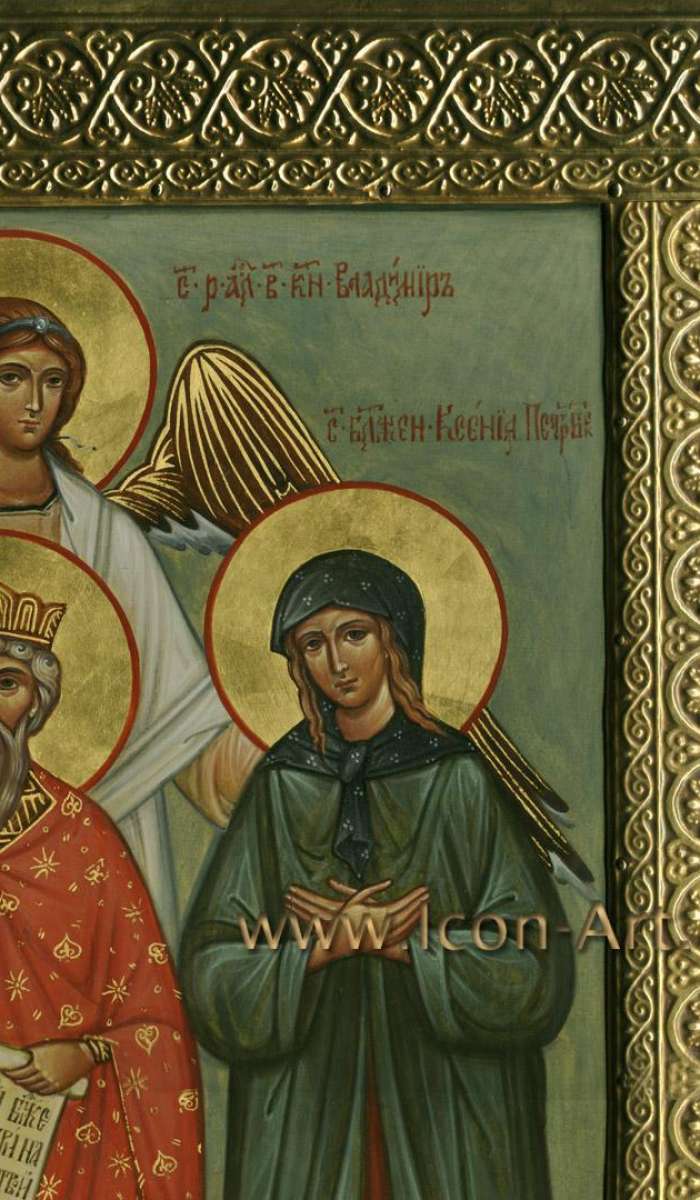 Металлический басменный оклад на полях иконы (латунный)