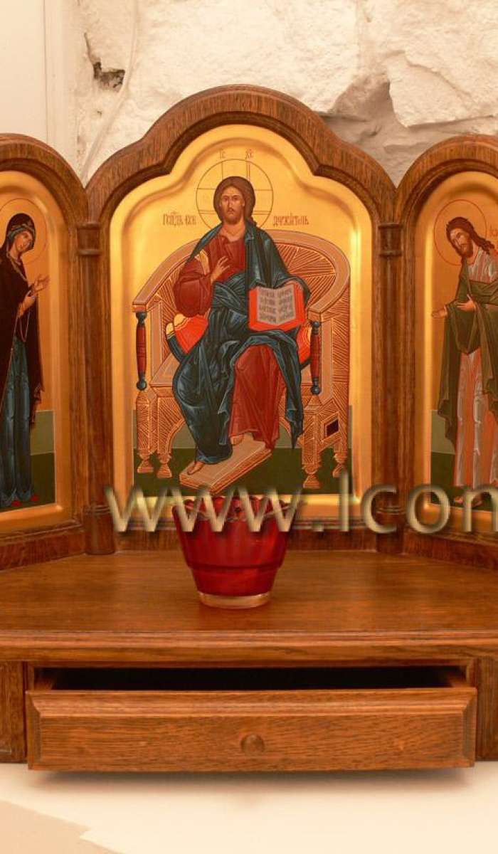 Домашний иконостас. Спас в Силах, Пресвятая Богородица, святой пророк Иоанн Предтеча, святой прп. Сергий Радонежский и святой прп. Серафим Саровский