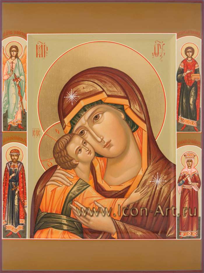 Фото: Семейная икона: Пресвятая Богородица «Игоревская», святые на полях: Ангел Хранитель, мч. Пантелеимон, благ. кн. Игорь Черниговский, вл. кн. Ольга 