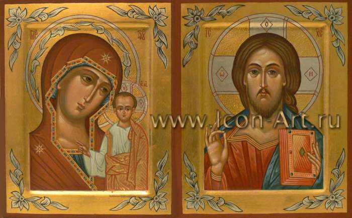 Фото: Венчальная пара с иконой Божией Матери «Казанская»