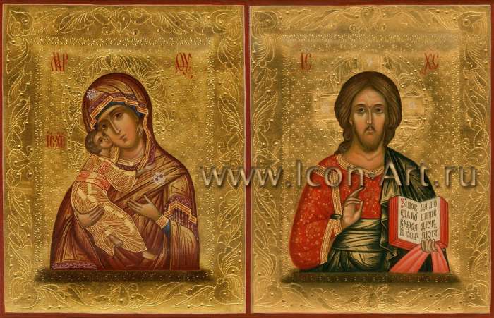 Фото: Венчальная пара с иконой Божией Матери «Владимирская»