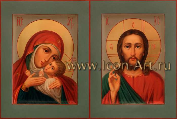 Фото: Венчальная пара с иконой Божией Матери «Корсунская»