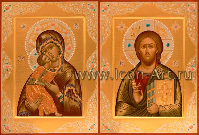 Фото: Венчальная пара с иконой Божией Матери «Владимирская»