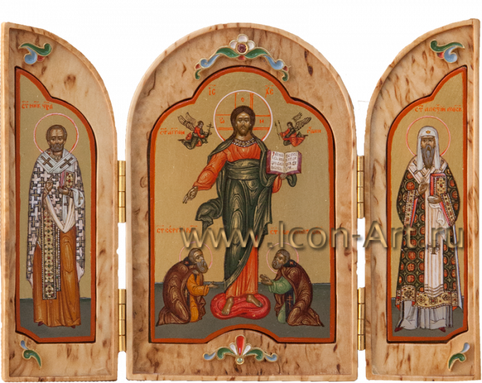 Фото: Складень: Господь Вседержитель, свт. Николай и свт. Алексий Московский