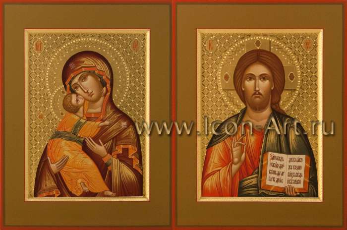 Фото: Венчальная пара с иконой Богородицы «Владимирская»