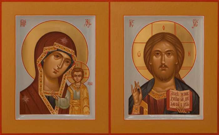 Фото: Венчальная пара с иконой Богородицы «Казанская»