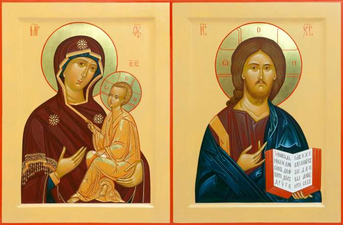 Фото: Венчальная пара с иконой Богородицы «Тихвинская