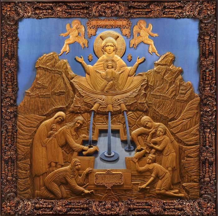 Богородичная икона «Живоносный Источник», 220 × 220 см