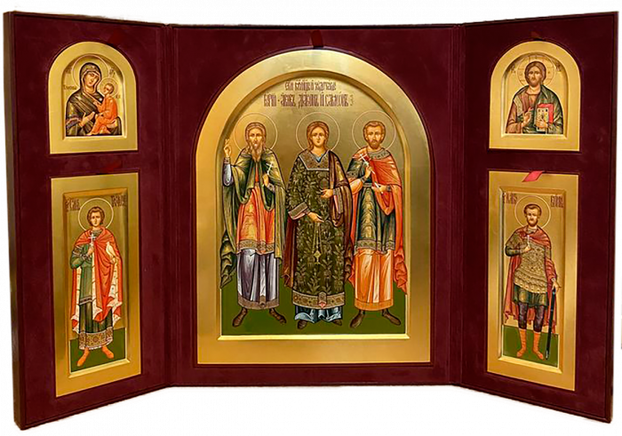 Фото: Домашний иконостас