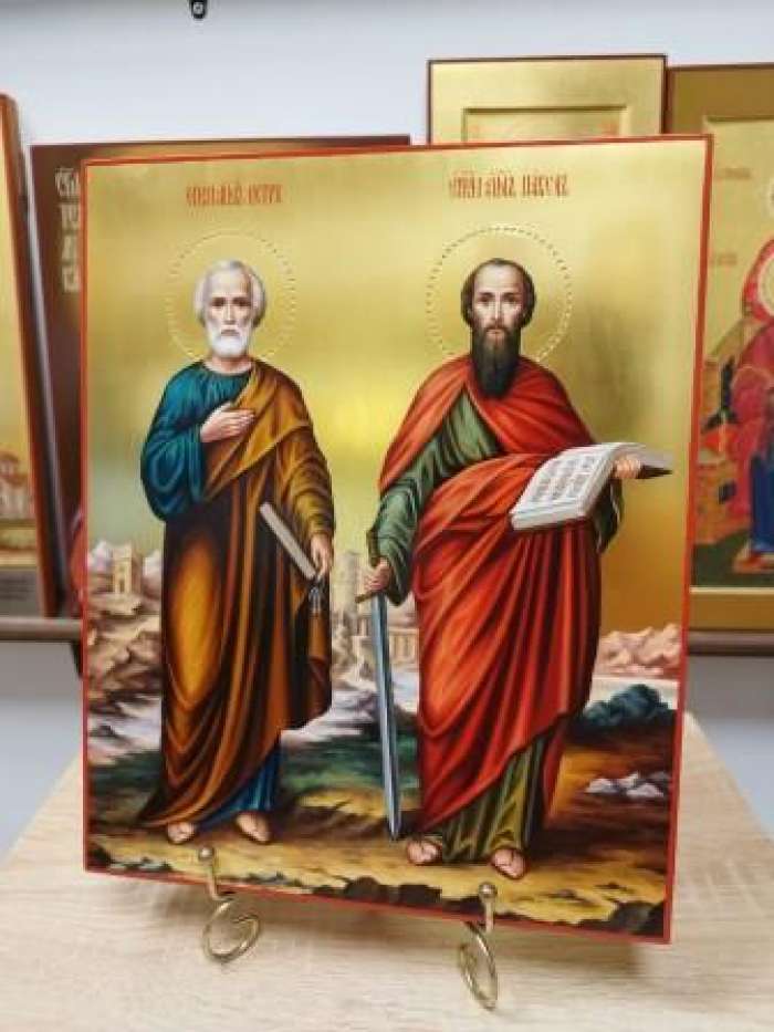 Фото: Икона святых первоверховных апостолов Петра и Павела