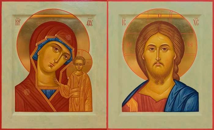 Фото: Венчальная пара с иконой Богороидцы "Казанская"