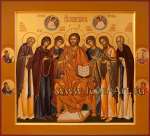 Господь Вседержитель, Пресвятая Богородица, святой пророк Иоанн Предтеча, Архангелы Михаил и Гавриил, святой прп. Серафим Саровский и святой Амвросий Оптинский.