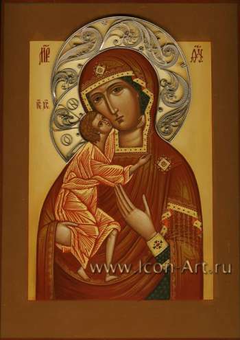 Икона Пресвятой Богородицы «Феодоровская»