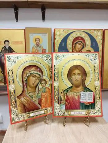 Венчальные иконы Пресвятая Богородица Казанская и Господь Вседержитель