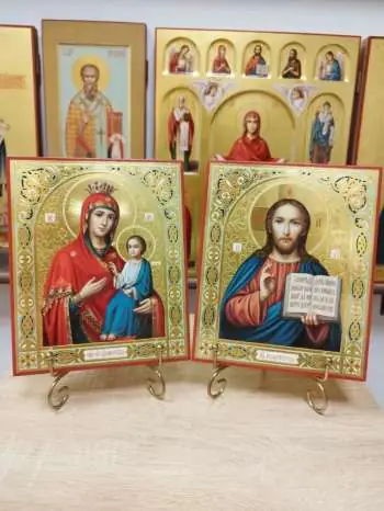 Венчальные Иконы Пресвятая Богородицы Иверская и Господь Вседержитель